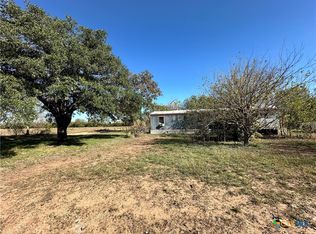 2577 Villa Vis #24, Seguin, TX 78155