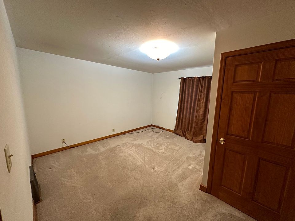 5805 Correctionville Rd, Sioux City, IA 51106 Zillow