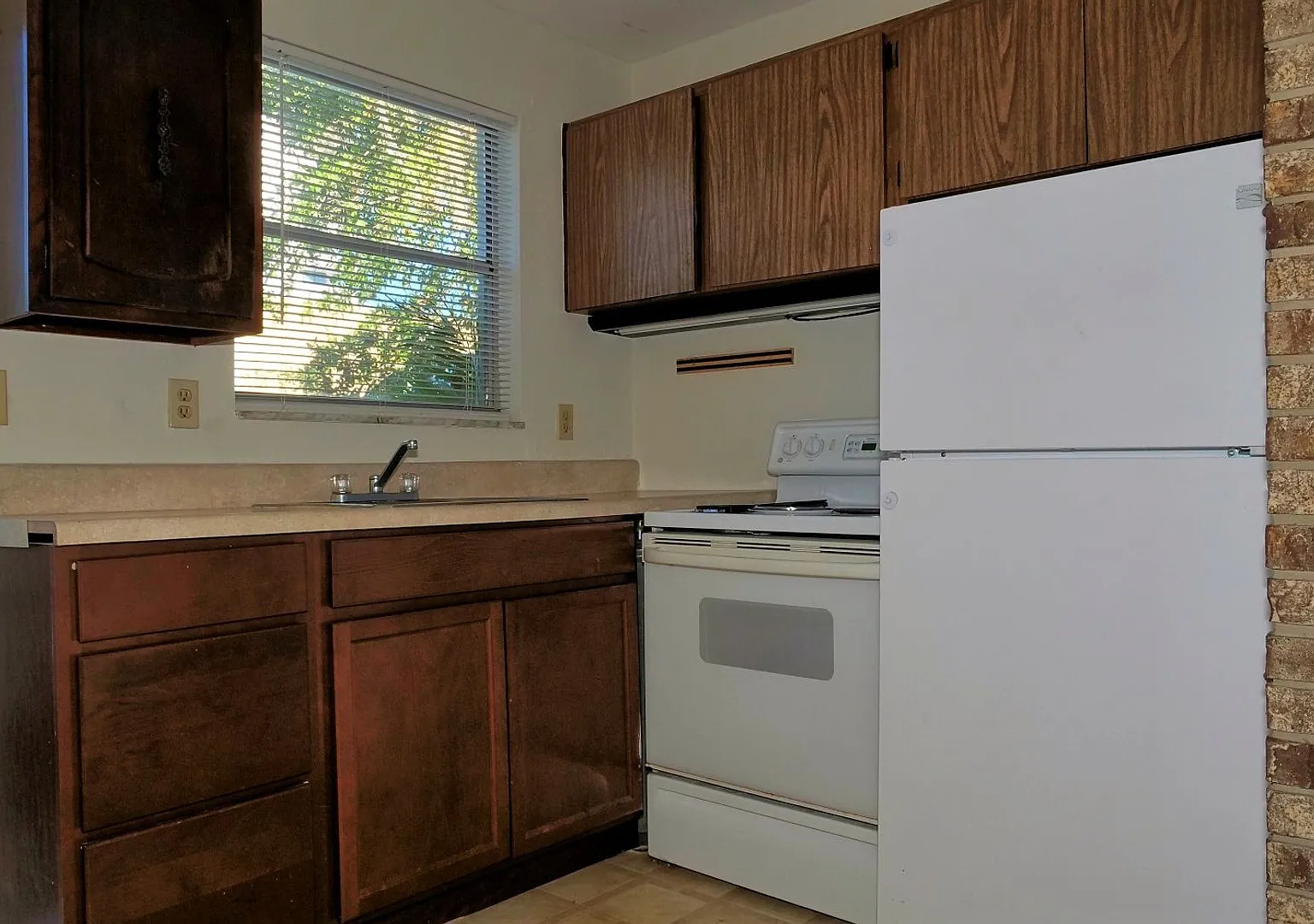 Downtown 1 bdrm apt — Photo 4