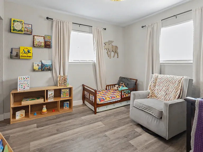 2202 W Mistletoe Ave #2200 — Photo 7
