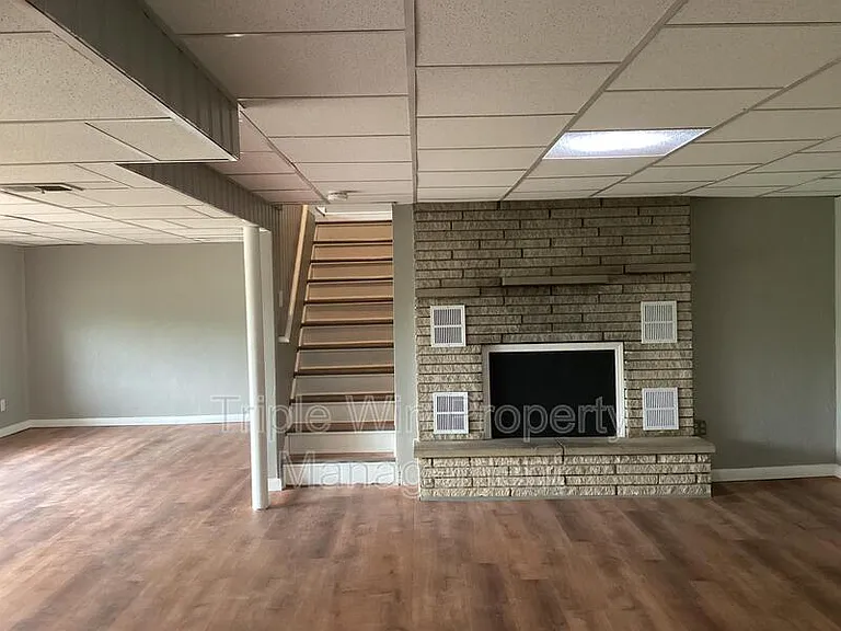 563 Apex Dr — Photo 27