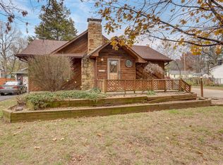 1838 S Kings Ave, Springfield, MO 65807