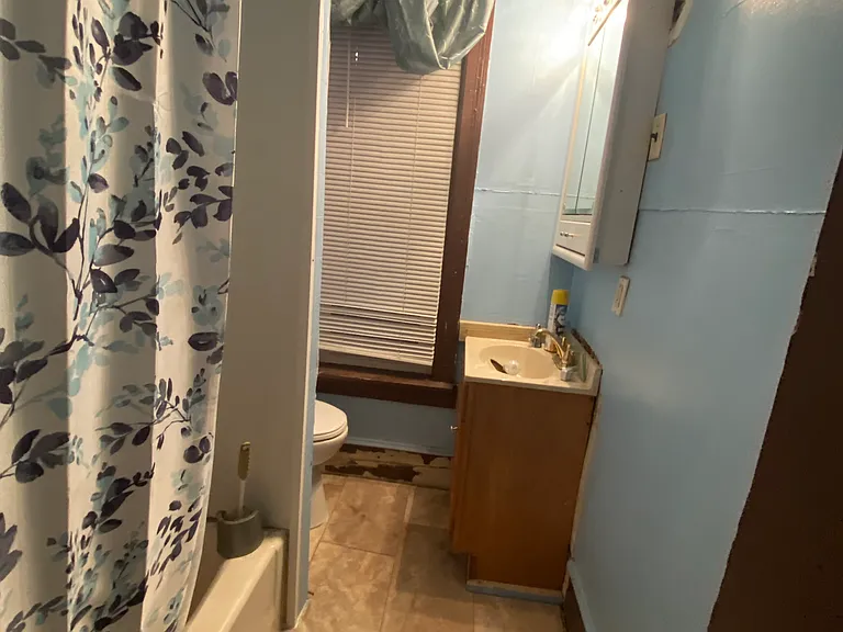618 Poplar St #618 — Photo 4