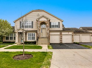 2507 Oak Dr, Dundee, IL 60118