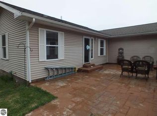 6234 Creighton Rd SW, South Boardman, MI 49680