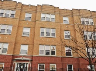 2207 N Drake Ave #2, Chicago, IL 60647