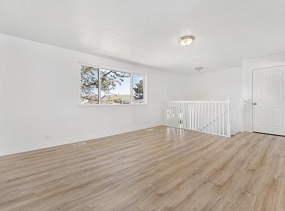 2nd image of 5569 W Falstaff Dr