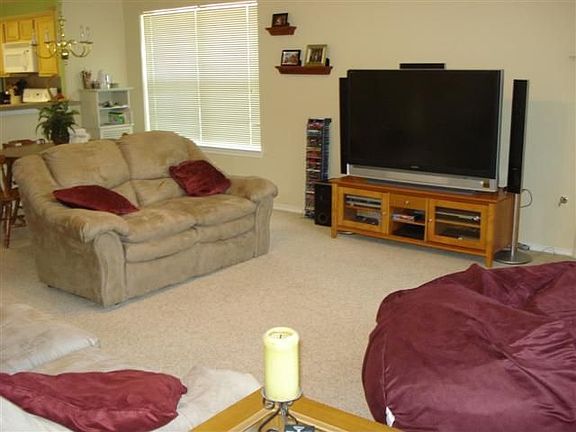 High ceilings; Berber carpet