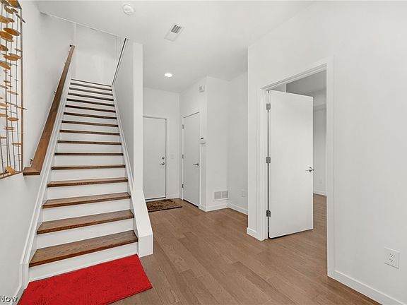 5th image of 18875 Riversouth Ter Unit 35