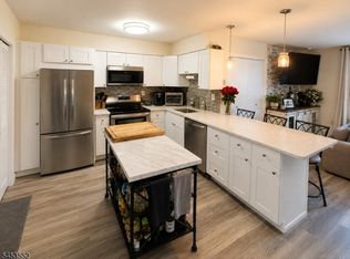 520 Newark Pompton Tpke #C214, Pompton Plains, NJ 07444