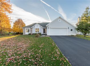 43 Wainswright Cir, Rochester, NY 14626
