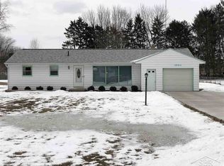 1594 Ardis Dr, Saginaw, MI 48609