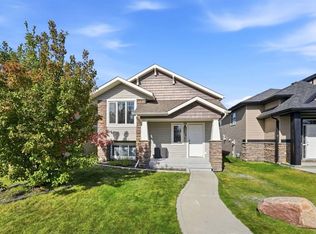 52 S Castella Cres, Red Deer, AB T4P0L8
