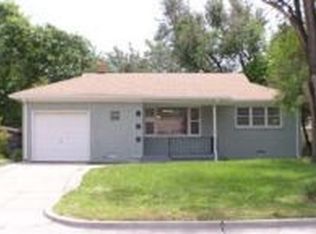 2042 S Ridgewood Dr, Wichita, KS 67218