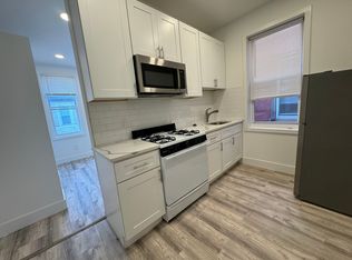 2309 Christian St APT 2R, Philadelphia, PA 19146