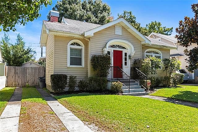 1st image of 427 Homestead Ave