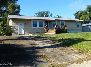 211 N Harris Ave, Panama City, FL 32401