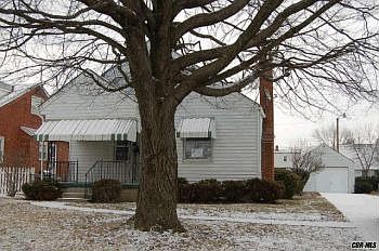 1st image of 762 S Hague Ave