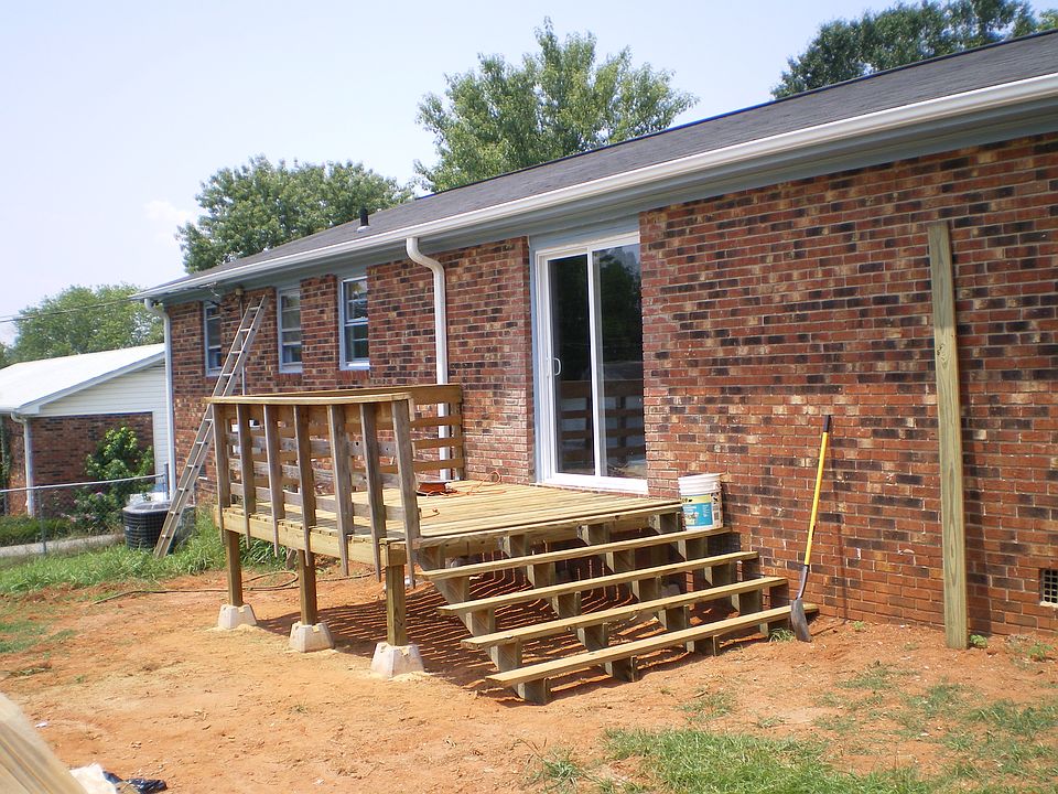 2nd image of 129 Boyd Rd