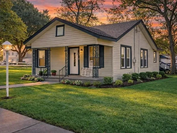 100 S 35th St, Corsicana, TX 75110