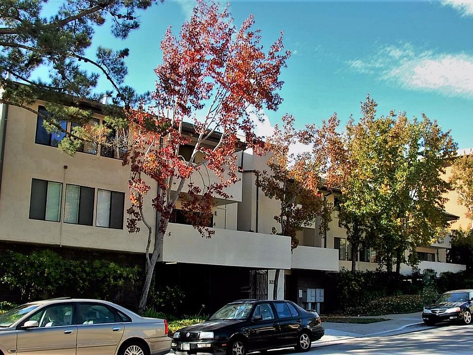 1st image of 3222 Glendora Dr APT 208