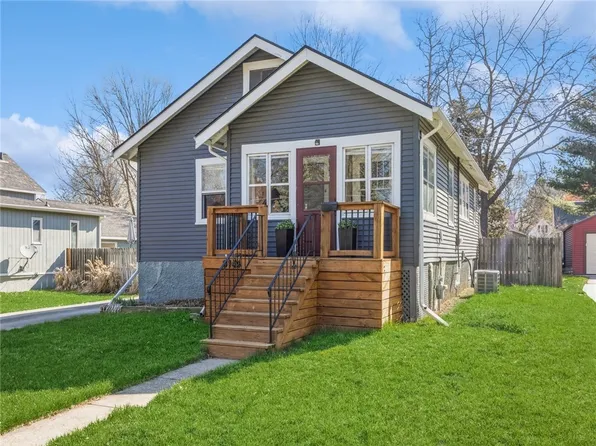 3141 49th St, Des Moines, IA 50310