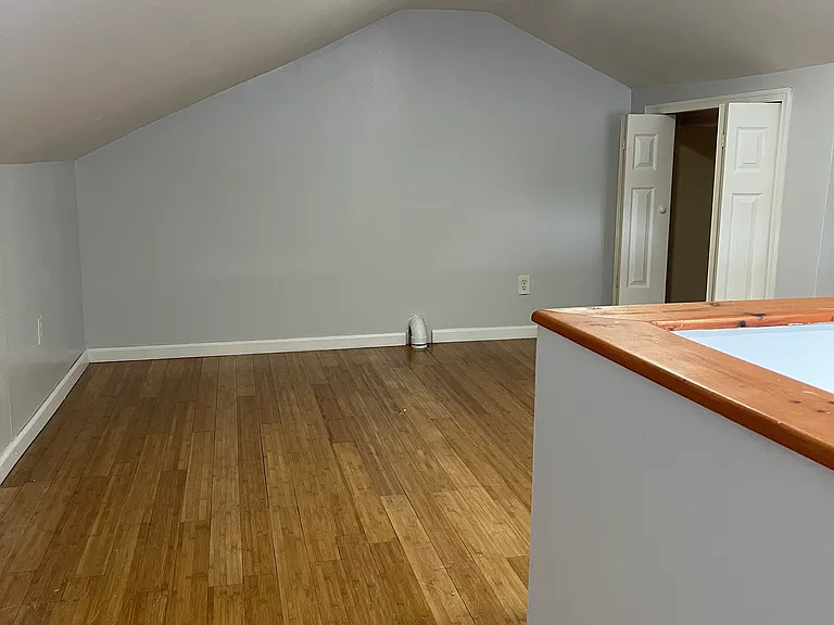 736 Summit Chase Dr — Photo 10