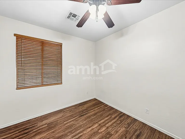 3464 E Packard Dr — Photo 15
