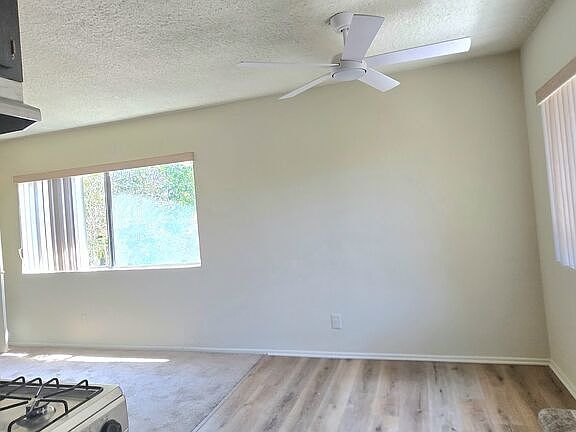 5th image of 2219 Crenshaw Blvd APT 3