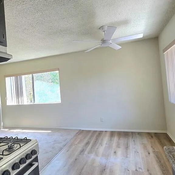 2219 Crenshaw Blvd #3 — Photo 5