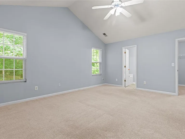 2510 Fort Daniels Dr NE — Photo 17