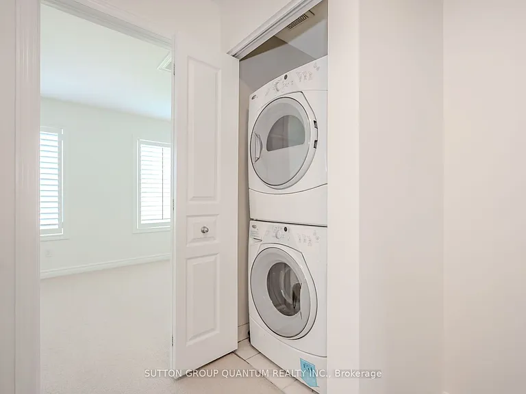 4304 Ingram Cmn — Photo 18