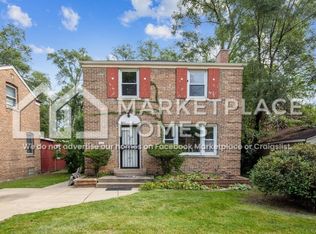 9853 S Bensley Ave, Chicago, IL 60617