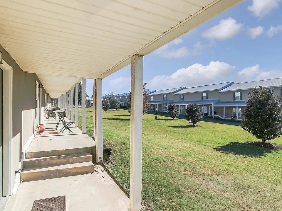 137 Private Road 3088