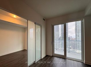100 Dalhousie St #1906, Toronto, ON M5B 0C7