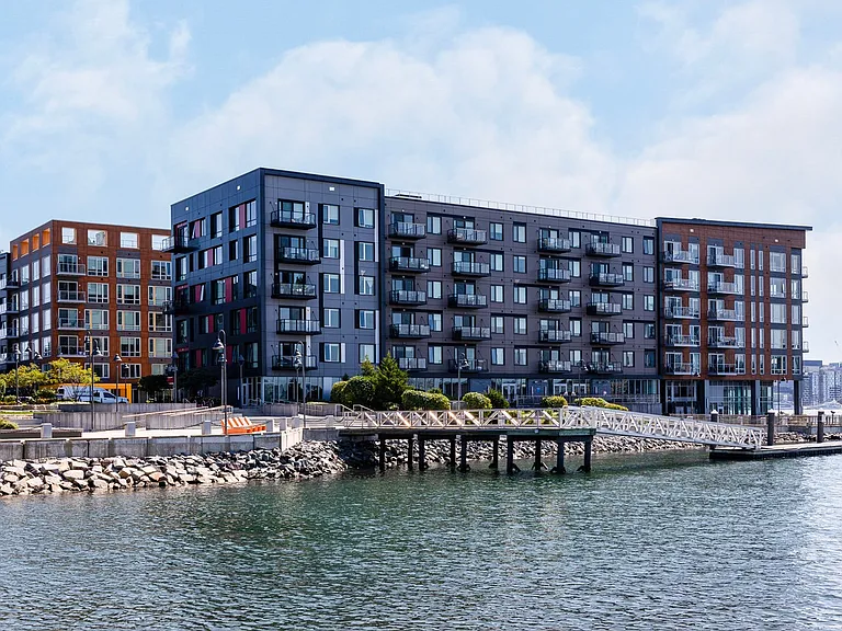 Clippership Apartments on the Wharf — Photo 67