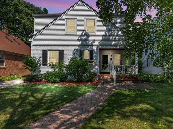 5030 North Kent AVENUE, Whitefish Bay, WI 53217