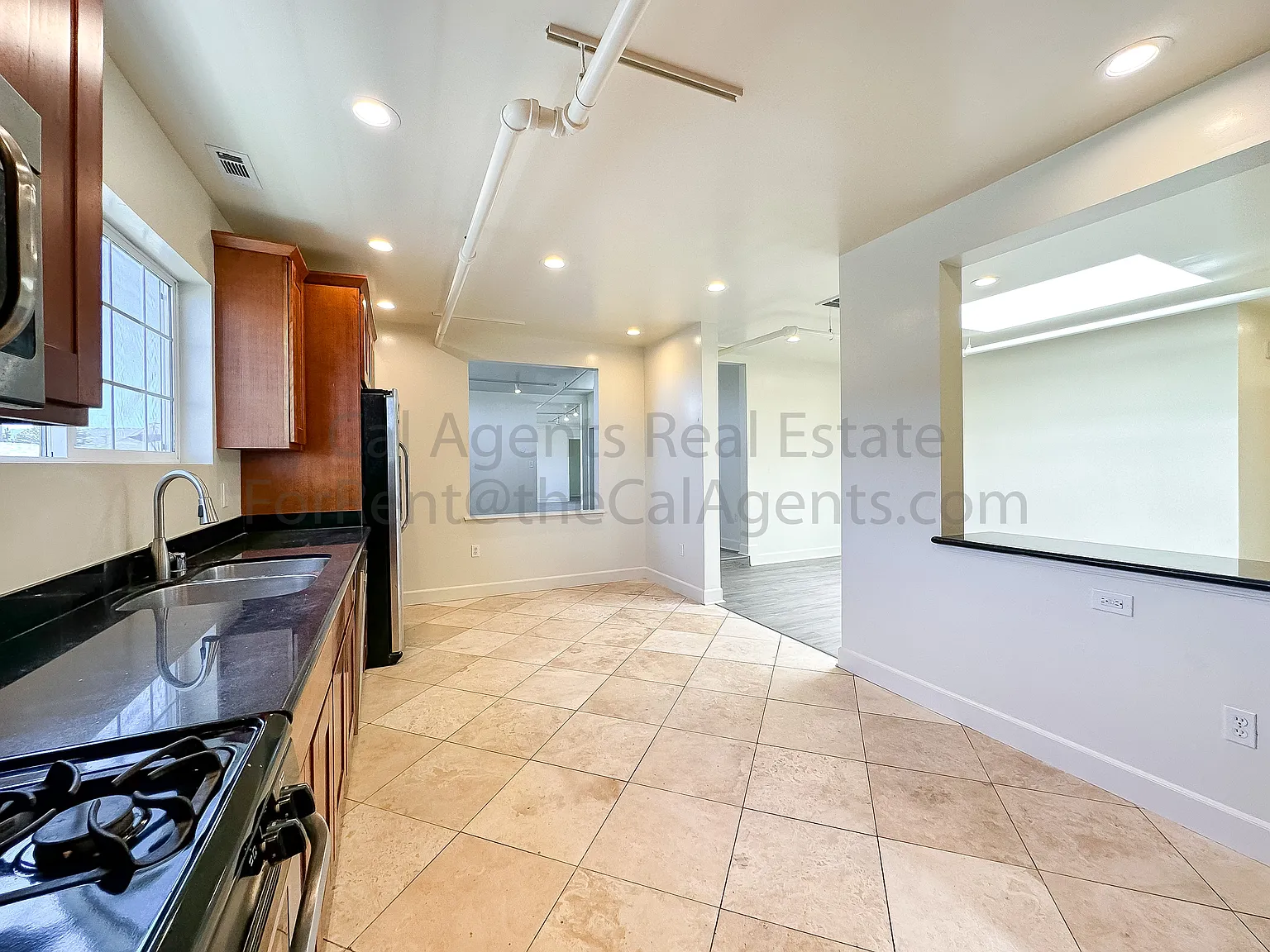 3 bed, 2000 sqft, $3,300 — Photo 3