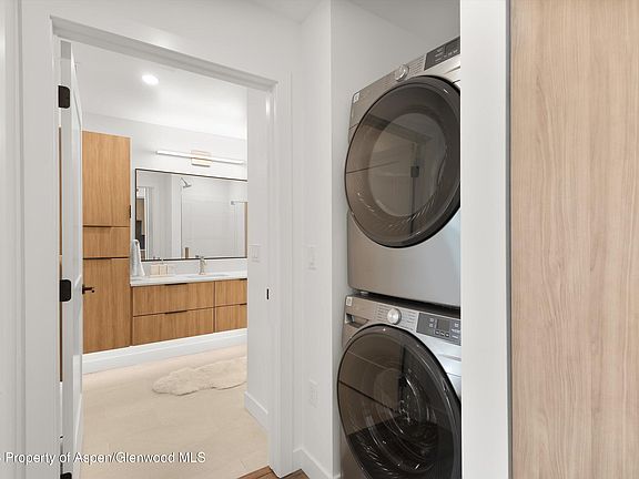 5th image of 140 Basalt Center Cir #321