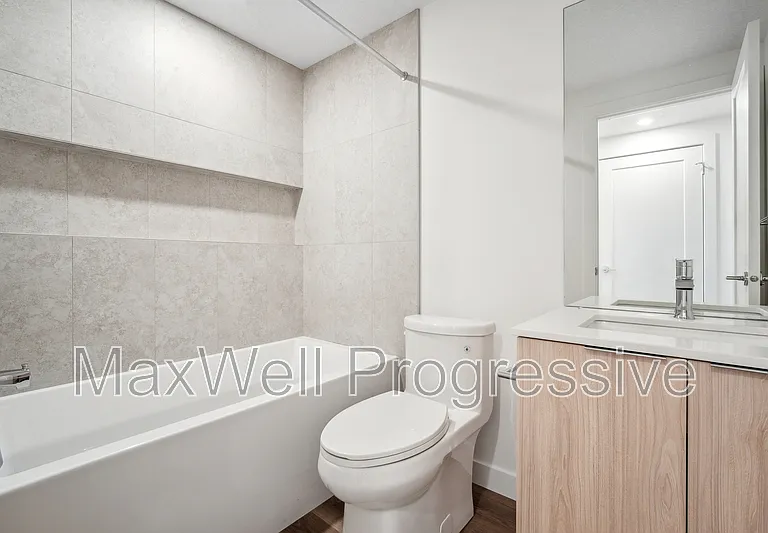 9017 93rd St NW #9005 — Photo 8