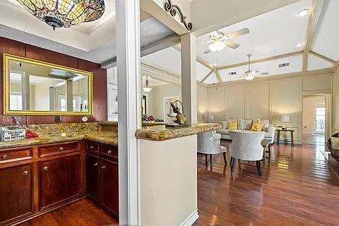3615 Fairvalley Dr — Photo 15