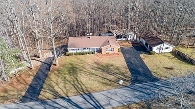 2690 Gravel Hill RD FRONT