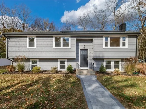 10 Frederickson Dr, Randolph, MA 02368