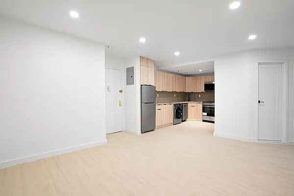 Rented by R New York | media 17