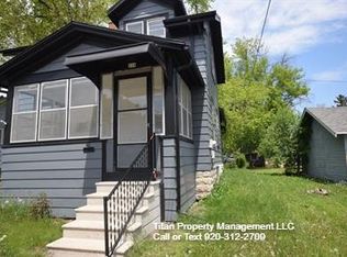 210 W Lincoln Ave, Oshkosh, WI 54901