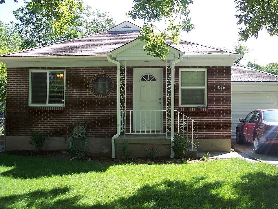 1st image of 854 N Lafayette Dr