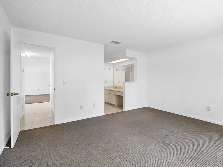 1187 Merrick Ave NW — Photo 13