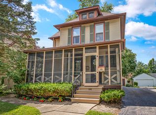146 N Porter St, Elgin, IL 60120