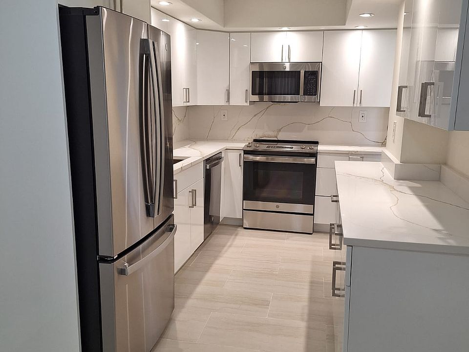 Newly Remodeled Kitchen