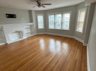 6904 S Wabash Ave APT 2, Chicago, IL 60637